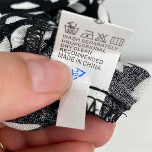 Womens Black White Sleeveless Halter Neck Knee Length A Line Dress Size Small - Picture 10 of 10